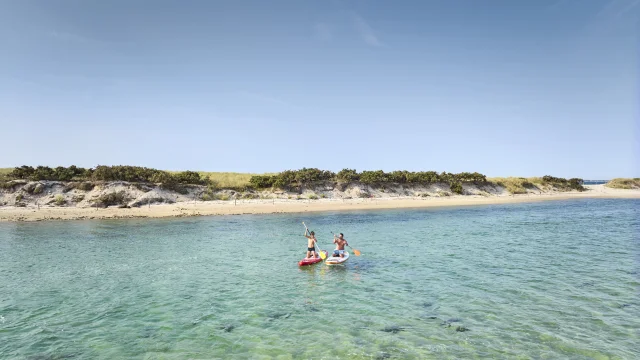 Paddle sur la Mer Blanche près de la Plage du Letty à Bénodet