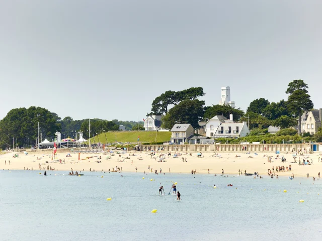 View of Plage du Trez from the sea.