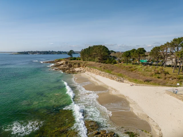 Aerial view of Pointe Saint-Gilles beach