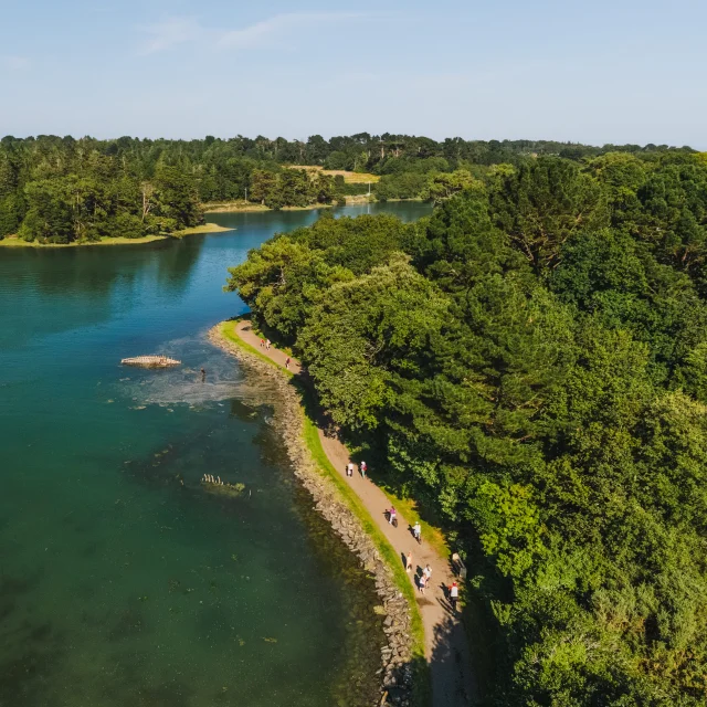 Luchtfoto van Anse de Penfoul