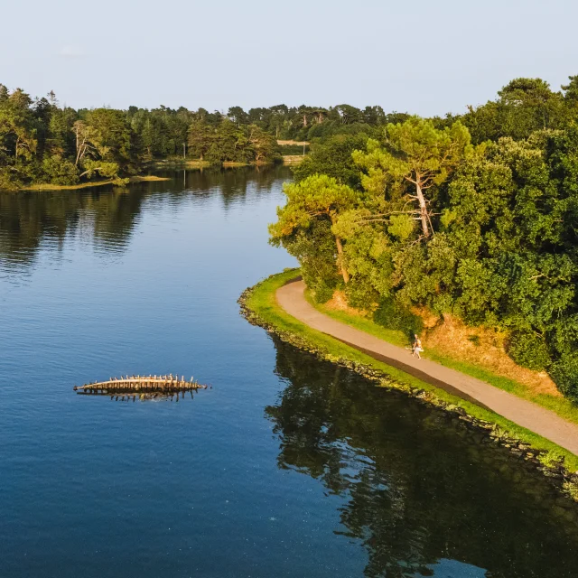 Luchtfoto van Anse de Penfoul