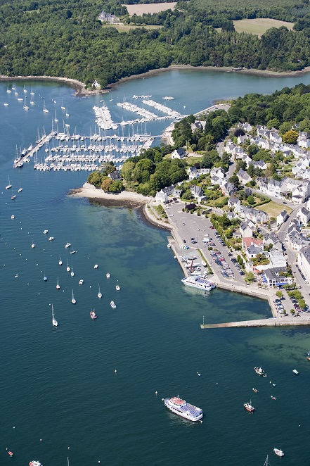 Vue aérienne des ports de Bénodet