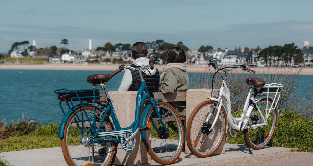 Bikes on the Corniche de la Mer