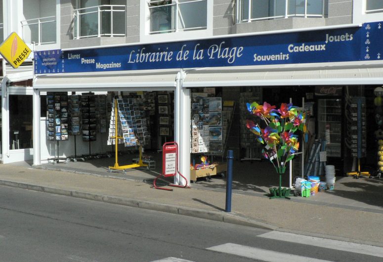 Boutique presse de la plage