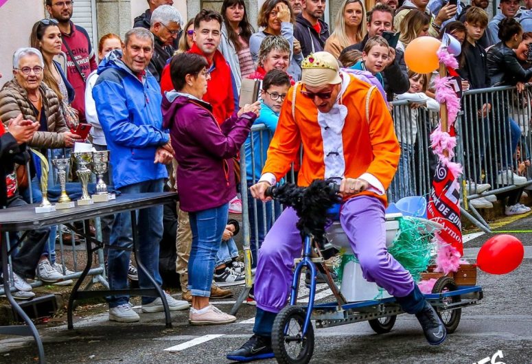 Courses de WC à Roulettes
