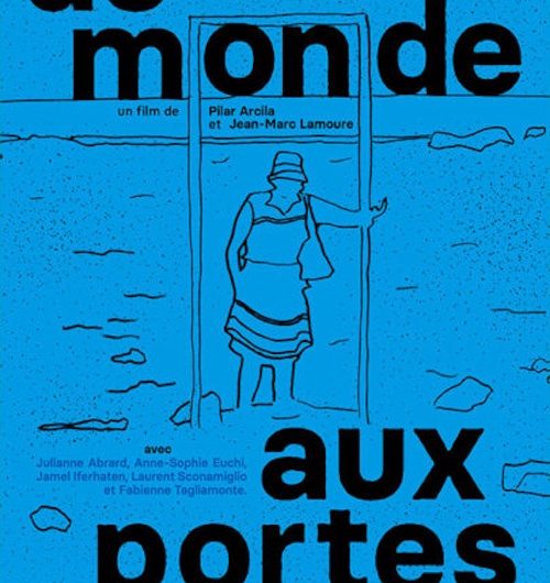 Du monde aux portes