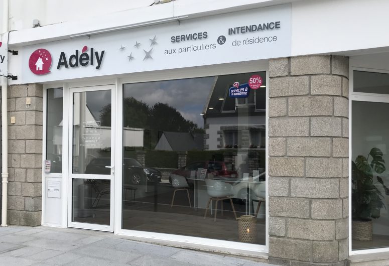 ADELY