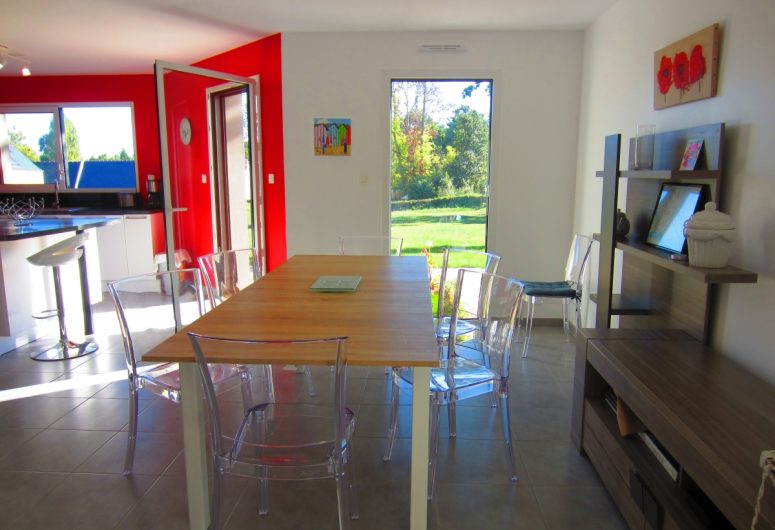 Odette-Loch-Dining-Room