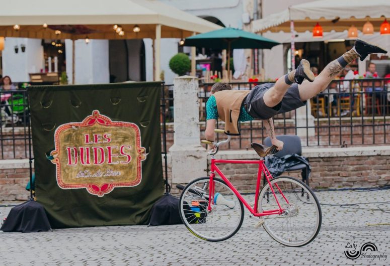 Stories_in_the_City_Les_Dudes