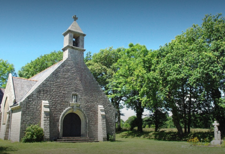 photo-chapelle-ste-anne-doelan-10